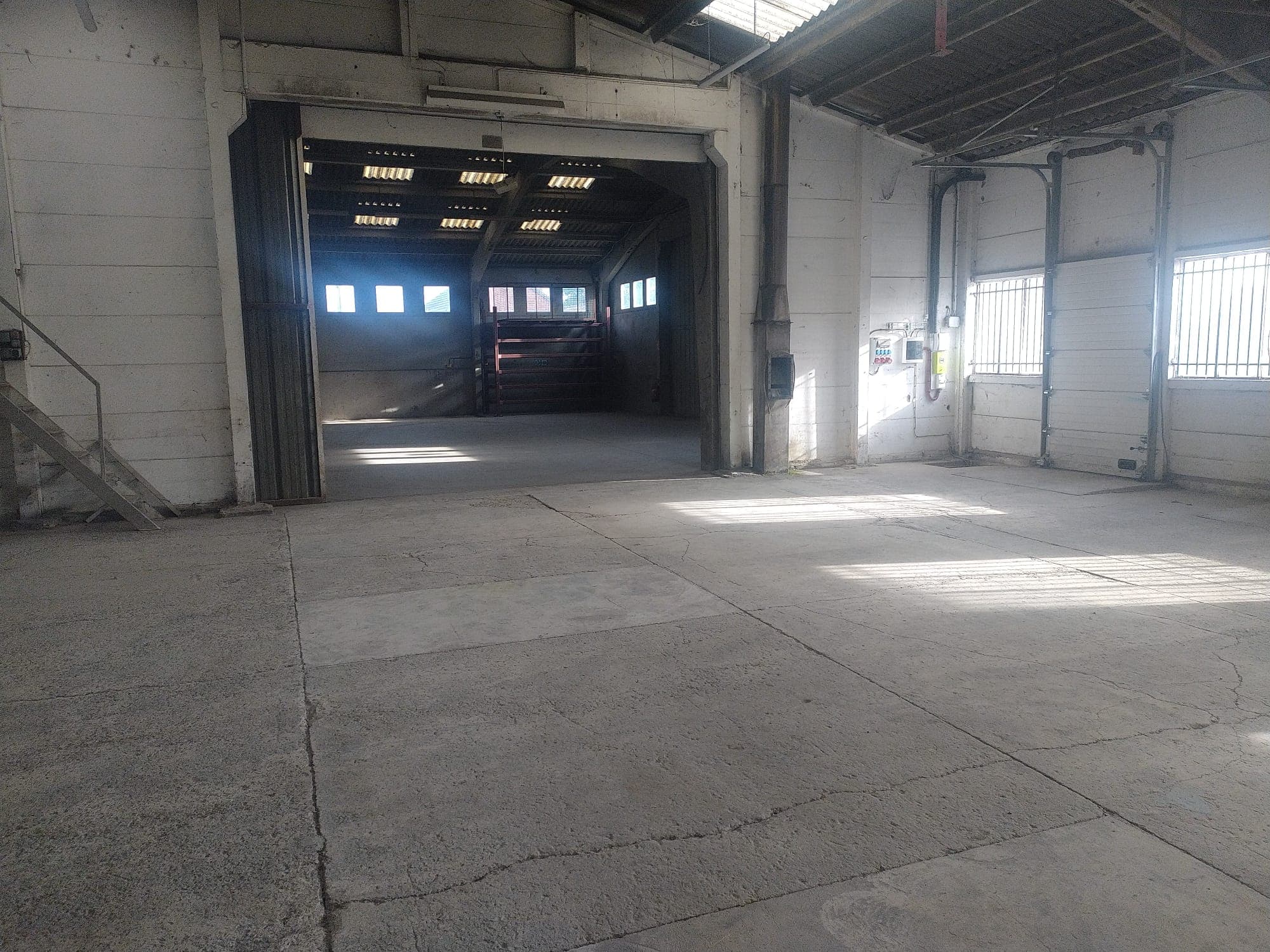 Entrepôt — espace de stockage